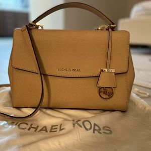 Michael Kors bag